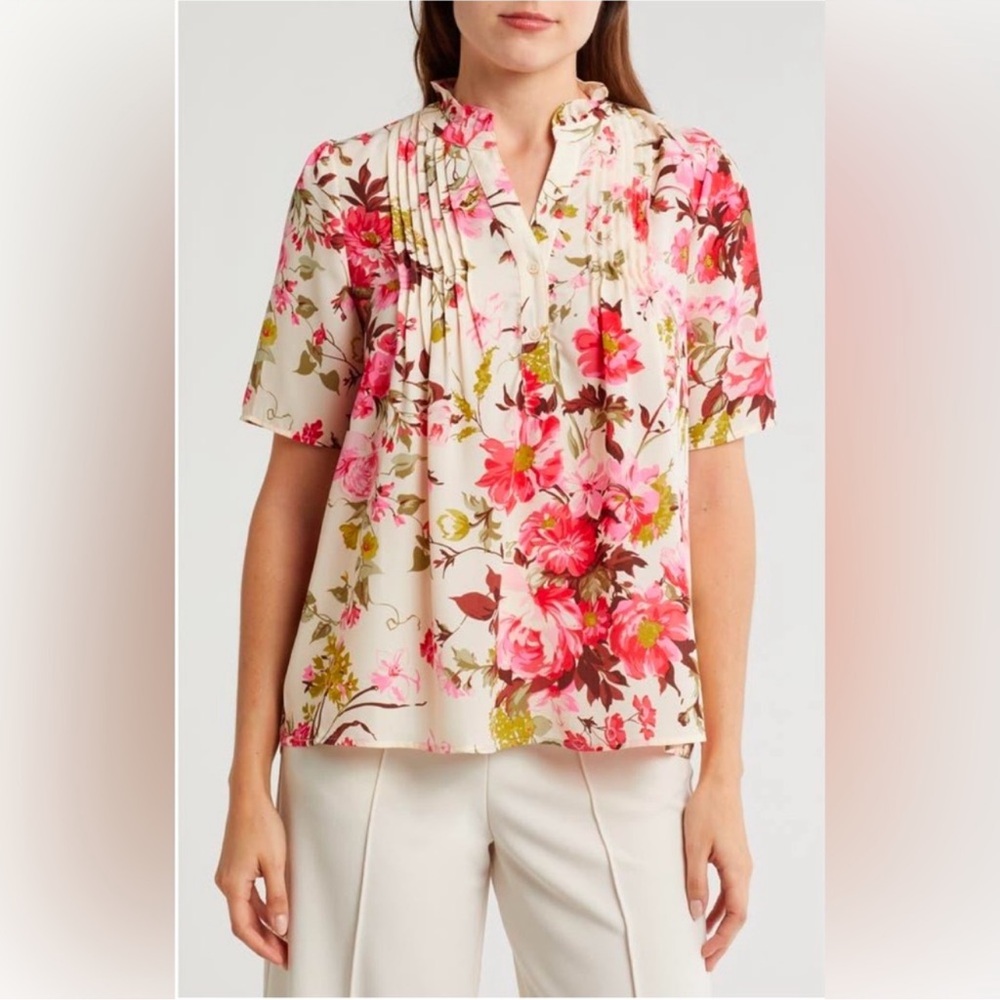 BNWT ($68USD) T TAHARI Ivory/Pink Floral Print Blouse